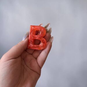 Молд буква "В"